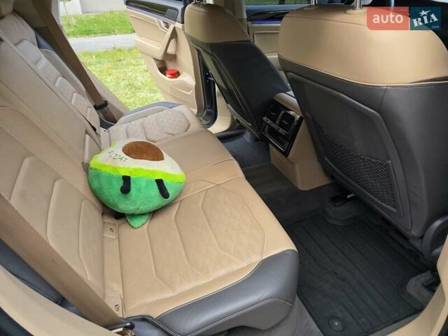 Фольксваген Туарег 2021 в Виннице на Automoto.ua Фольксваген Туарег, объемом двигателя 2.97 л и пробегом 97 тыс. км за 62500 $, фото 3 на Automoto.ua