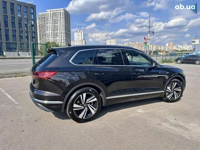 Фольксваген Туарег, объемом двигателя 3 л и пробегом 40 тыс. км за 61900 $, фото 6 на Automoto.ua