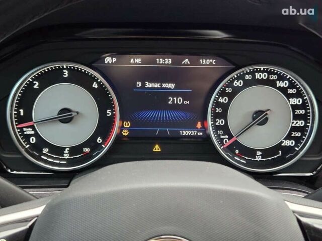 Фольксваген Туарег, объемом двигателя 3 л и пробегом 130 тыс. км за 54900 $, фото 23 на Automoto.ua