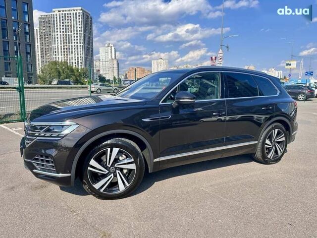 Фольксваген Туарег, объемом двигателя 3 л и пробегом 40 тыс. км за 61900 $, фото 26 на Automoto.ua