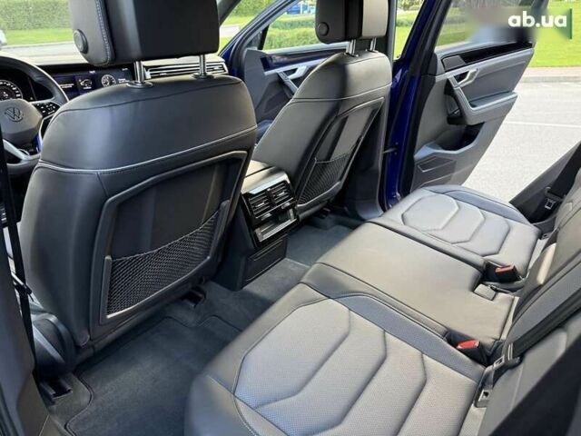 Фольксваген Туарег, объемом двигателя 3 л и пробегом 79 тыс. км за 62800 $, фото 28 на Automoto.ua