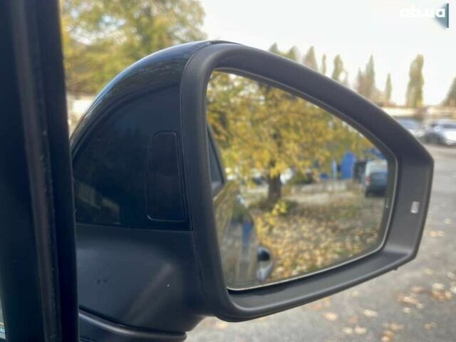 Фольксваген Туарег, объемом двигателя 3 л и пробегом 97 тыс. км за 58999 $, фото 19 на Automoto.ua