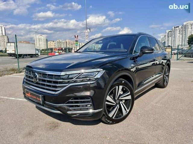 Фольксваген Туарег, объемом двигателя 3 л и пробегом 40 тыс. км за 61900 $, фото 27 на Automoto.ua