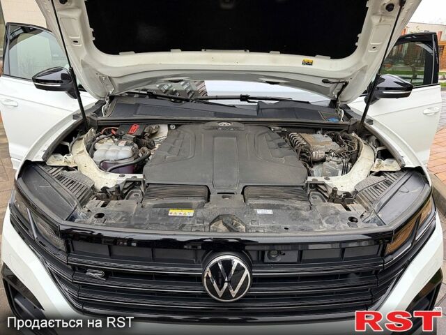 Фольксваген Туарег, объемом двигателя 3 л и пробегом 63 тыс. км за 62999 $, фото 13 на Automoto.ua