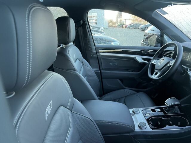 Фольксваген Туарег, объемом двигателя 3 л и пробегом 17 тыс. км за 75859 $, фото 22 на Automoto.ua