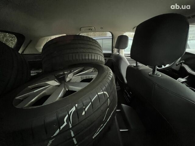 Фольксваген Туарег, объемом двигателя 3 л и пробегом 20 тыс. км за 74881 $, фото 16 на Automoto.ua
