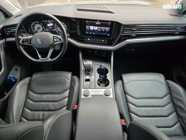 Фольксваген Туарег, объемом двигателя 3 л и пробегом 130 тыс. км за 54900 $, фото 20 на Automoto.ua