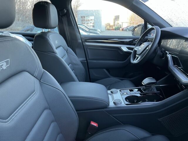 Фольксваген Туарег, объемом двигателя 3 л и пробегом 17 тыс. км за 75859 $, фото 23 на Automoto.ua