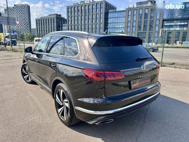 Фольксваген Туарег, объемом двигателя 3 л и пробегом 40 тыс. км за 61900 $, фото 24 на Automoto.ua