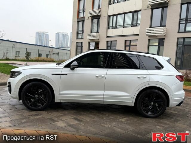 Фольксваген Туарег, объемом двигателя 3 л и пробегом 63 тыс. км за 62999 $, фото 7 на Automoto.ua