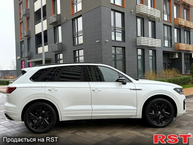 Фольксваген Туарег, объемом двигателя 3 л и пробегом 63 тыс. км за 62999 $, фото 5 на Automoto.ua