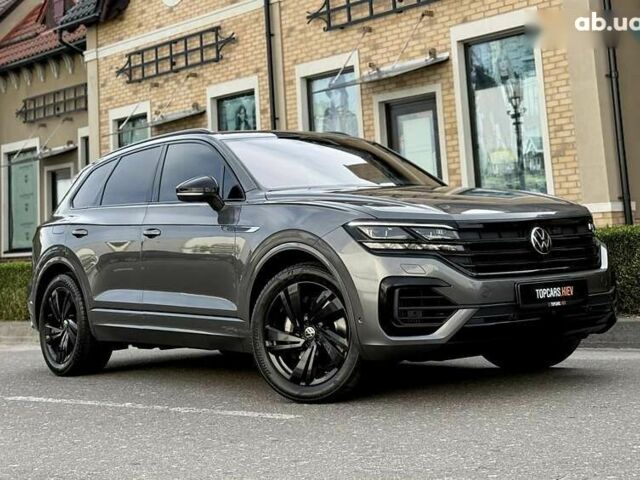 Фольксваген Туарег, объемом двигателя 3 л и пробегом 107 тыс. км за 63800 $, фото 27 на Automoto.ua