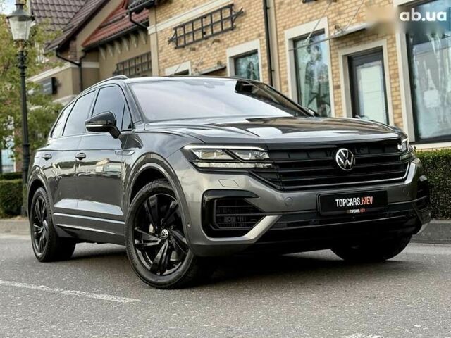 Фольксваген Туарег, объемом двигателя 3 л и пробегом 107 тыс. км за 63800 $, фото 29 на Automoto.ua