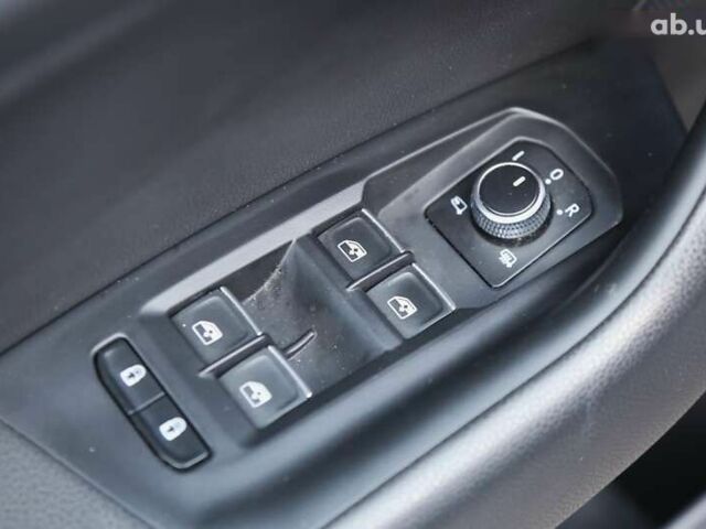 Фольксваген Туарег, об'ємом двигуна 3 л та пробігом 50 тис. км за 60500 $, фото 28 на Automoto.ua