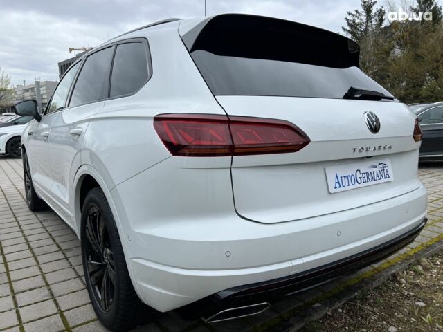 Фольксваген Туарег, объемом двигателя 3 л и пробегом 15 тыс. км за 93356 $, фото 4 на Automoto.ua