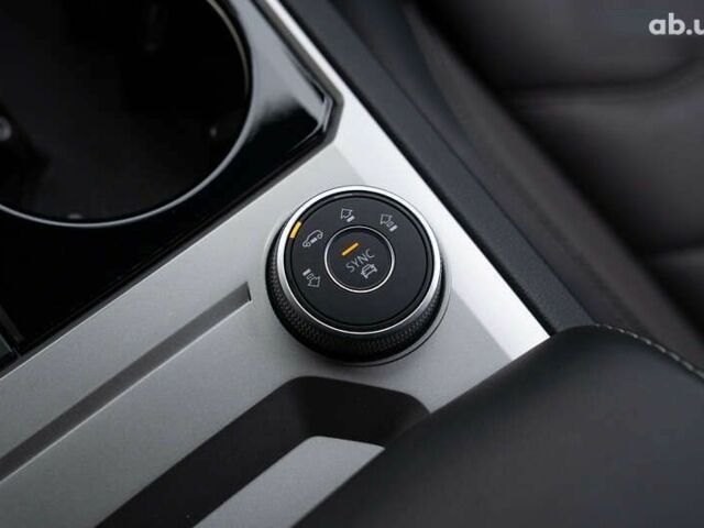 Фольксваген Туарег, об'ємом двигуна 3 л та пробігом 34 тис. км за 80000 $, фото 29 на Automoto.ua