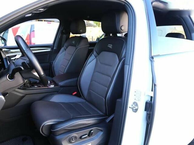 Фольксваген Туарег, объемом двигателя 3 л и пробегом 63 тыс. км за 75000 $, фото 8 на Automoto.ua