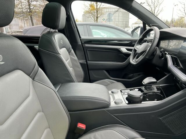 Фольксваген Туарег, объемом двигателя 3 л и пробегом 15 тыс. км за 93356 $, фото 27 на Automoto.ua