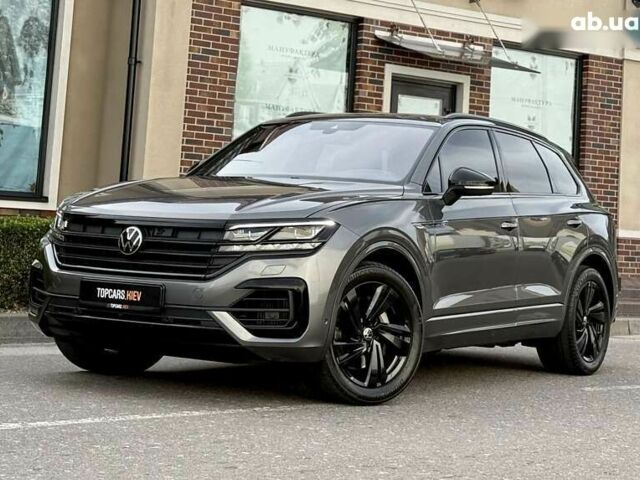 Фольксваген Туарег, объемом двигателя 3 л и пробегом 107 тыс. км за 63800 $, фото 5 на Automoto.ua