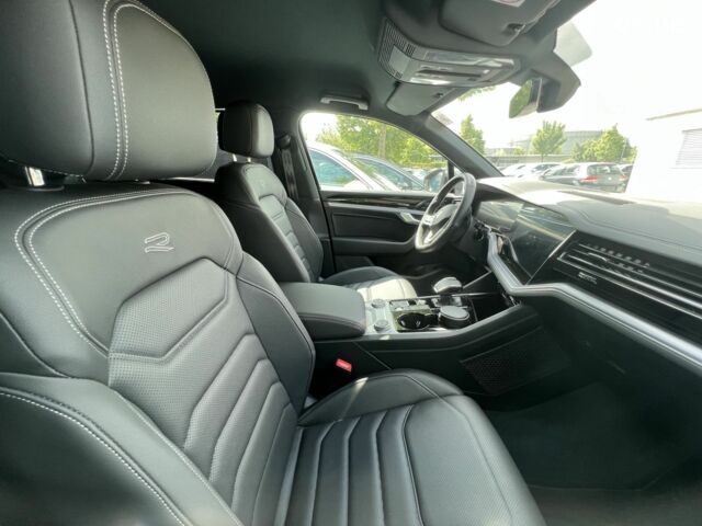 Фольксваген Туарег, объемом двигателя 3 л и пробегом 2 тыс. км за 95856 $, фото 15 на Automoto.ua