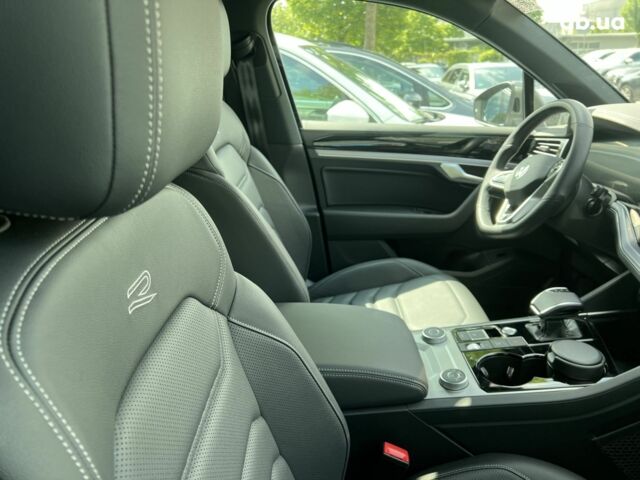 Фольксваген Туарег, объемом двигателя 3 л и пробегом 2 тыс. км за 95856 $, фото 27 на Automoto.ua