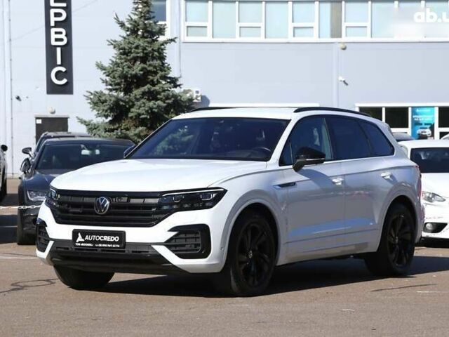 Фольксваген Туарег, об'ємом двигуна 3 л та пробігом 63 тис. км за 75000 $, фото 2 на Automoto.ua