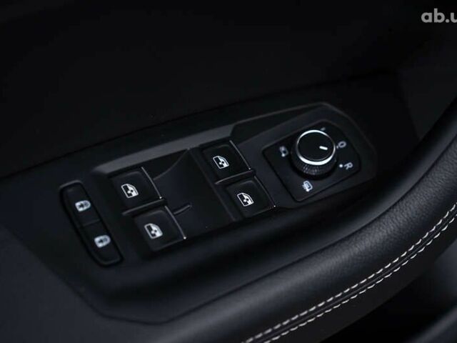 Фольксваген Туарег, об'ємом двигуна 3 л та пробігом 34 тис. км за 80000 $, фото 18 на Automoto.ua