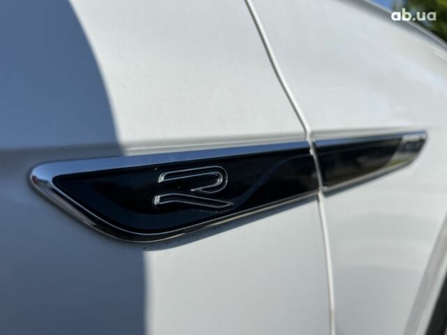 Фольксваген Туарег, об'ємом двигуна 3 л та пробігом 2 тис. км за 96986 $, фото 10 на Automoto.ua