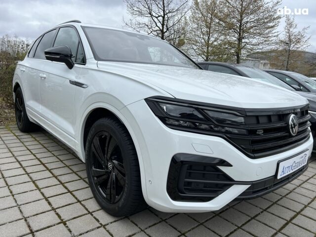 Фольксваген Туарег, объемом двигателя 3 л и пробегом 15 тыс. км за 93356 $, фото 16 на Automoto.ua