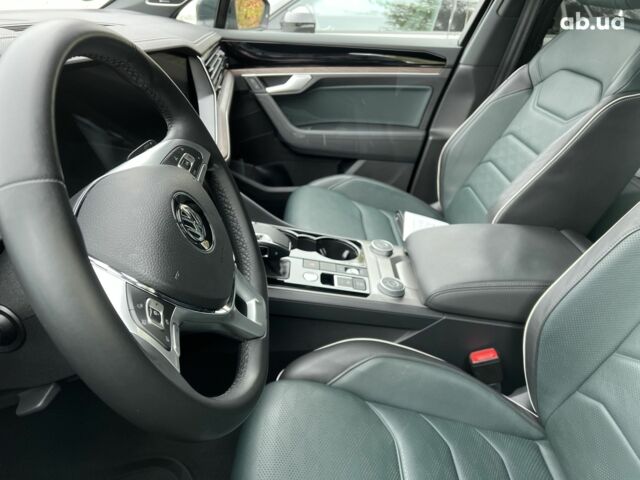 Фольксваген Туарег, об'ємом двигуна 3 л та пробігом 36 тис. км за 73729 $, фото 13 на Automoto.ua