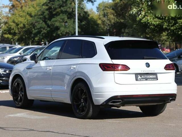 Фольксваген Туарег, об'ємом двигуна 3 л та пробігом 63 тис. км за 75000 $, фото 4 на Automoto.ua