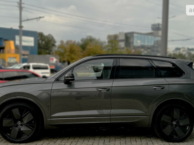купить новое авто Фольксваген Туарег 2024 года от официального дилера Соллі-Плюс Volkswagen Фольксваген фото