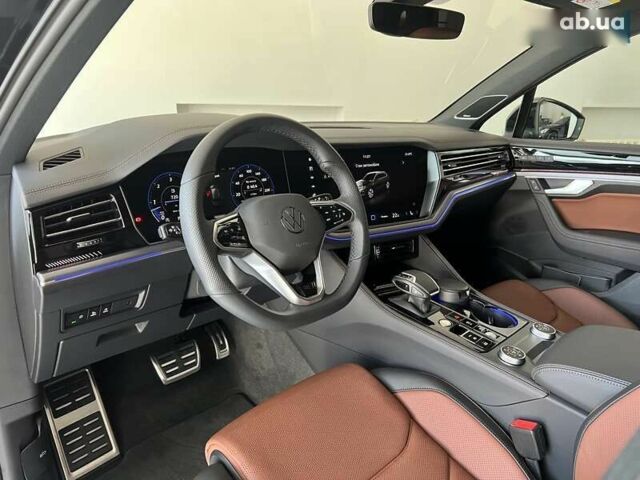 Фольксваген Туарег, объемом двигателя 3 л и пробегом 1 тыс. км за 84900 $, фото 14 на Automoto.ua