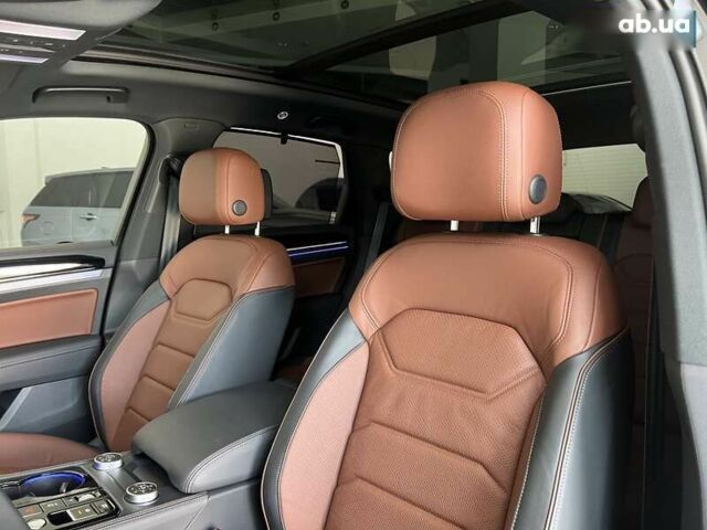 Фольксваген Туарег, объемом двигателя 3 л и пробегом 1 тыс. км за 84900 $, фото 17 на Automoto.ua