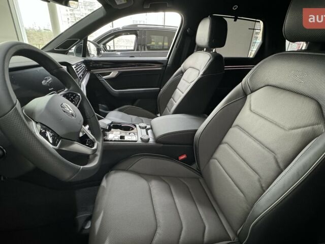 купить новое авто Фольксваген Туарег 2024 года от официального дилера Порт-Олві Фольксваген фото