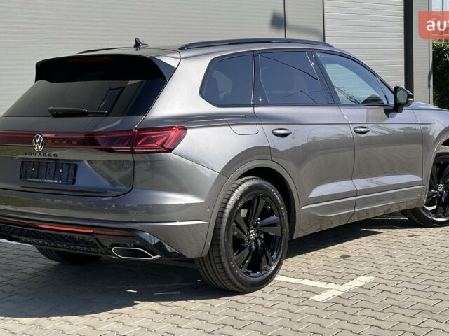 Фольксваген Туарег, объемом двигателя 2.97 л и пробегом 0 тыс. км за 85500 $, фото 1 на Automoto.ua