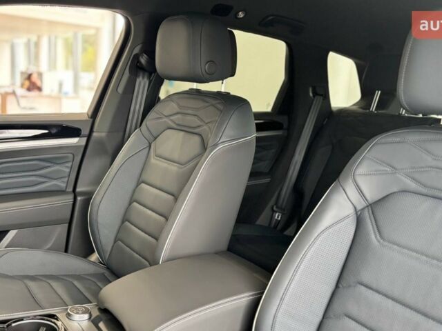 Фольксваген Туарег, объемом двигателя 2.97 л и пробегом 0 тыс. км за 88000 $, фото 23 на Automoto.ua