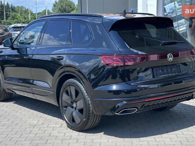 Фольксваген Туарег, объемом двигателя 2.97 л и пробегом 0 тыс. км за 87446 $, фото 3 на Automoto.ua
