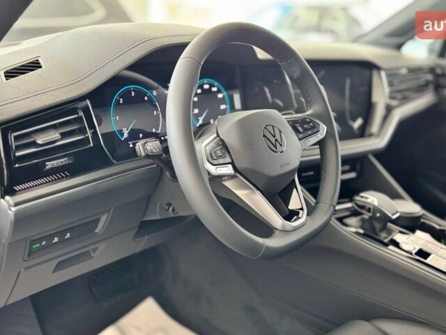 Фольксваген Туарег, объемом двигателя 2.97 л и пробегом 0 тыс. км за 69770 $, фото 24 на Automoto.ua