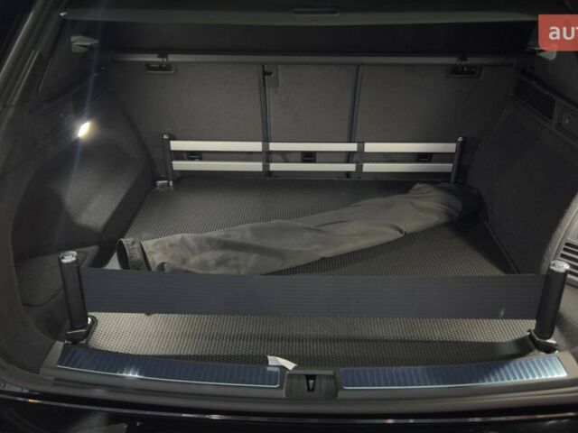 Фольксваген Туарег, об'ємом двигуна 2.97 л та пробігом 0 тис. км за 86500 $, фото 21 на Automoto.ua