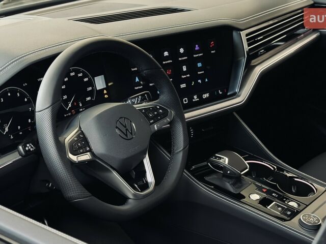 купити нове авто Фольксваген Туарег 2025 року від офіційного дилера Автодім Атлант на Вацлава Гавела Фольксваген фото