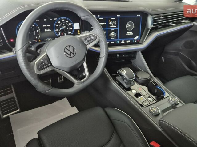 Фольксваген Туарег, объемом двигателя 2.97 л и пробегом 0 тыс. км за 86865 $, фото 23 на Automoto.ua