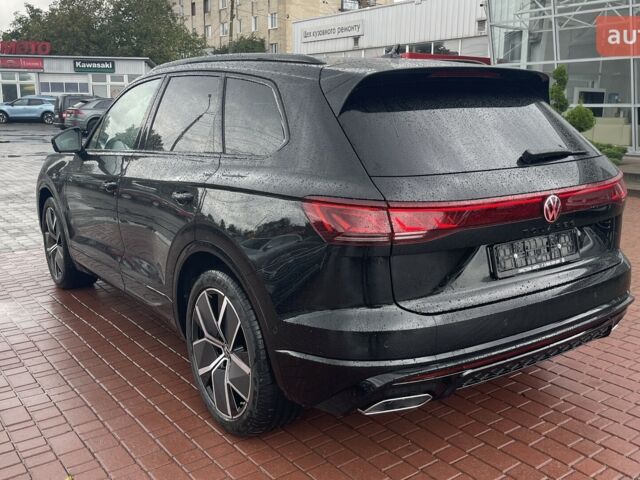 Фольксваген Туарег, объемом двигателя 2.97 л и пробегом 0 тыс. км за 86190 $, фото 3 на Automoto.ua