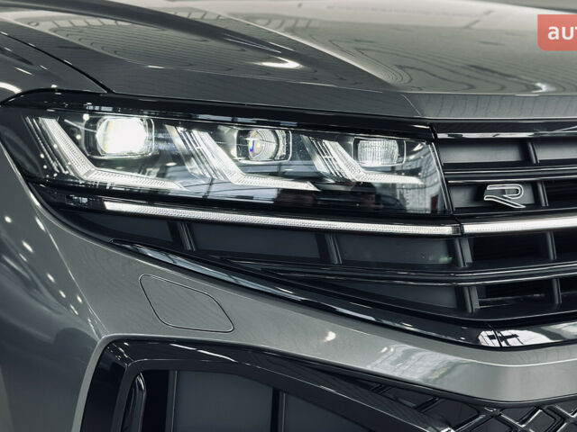 купити нове авто Фольксваген Туарег 2025 року від офіційного дилера Автодім Атлант на Вацлава Гавела Фольксваген фото