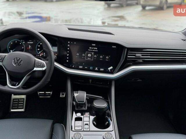 Фольксваген Туарег, об'ємом двигуна 2.97 л та пробігом 0 тис. км за 87309 $, фото 24 на Automoto.ua