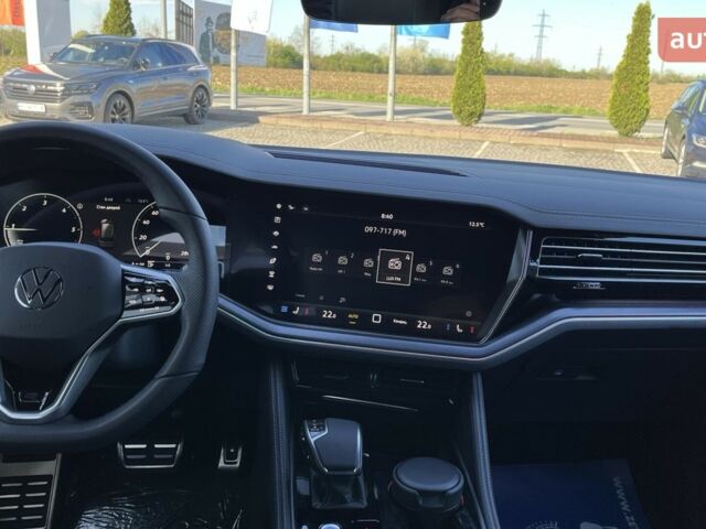 Фольксваген Туарег, объемом двигателя 2.97 л и пробегом 0 тыс. км за 86560 $, фото 10 на Automoto.ua