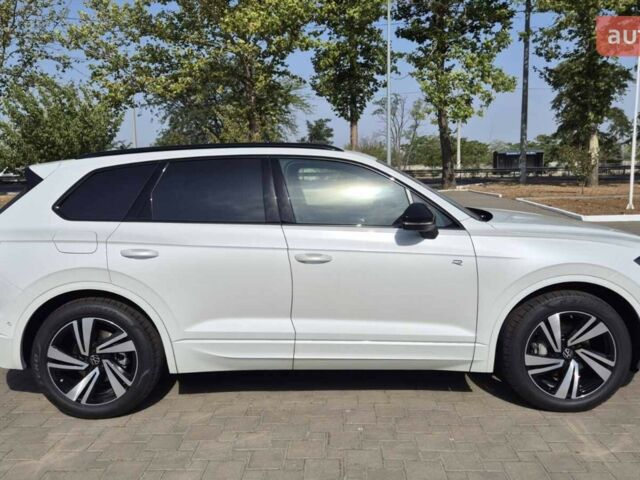 Фольксваген Туарег, об'ємом двигуна 2.97 л та пробігом 0 тис. км за 87560 $, фото 1 на Automoto.ua