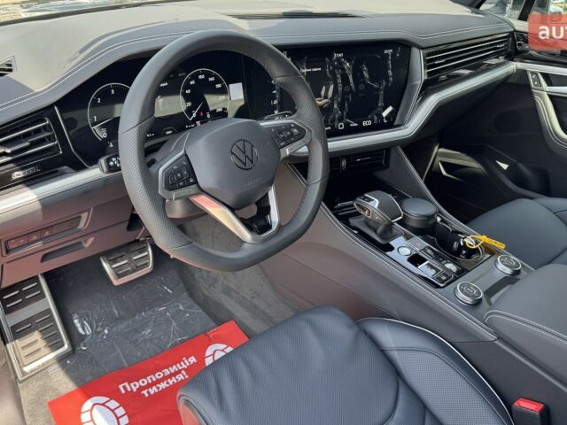 Фольксваген Туарег, об'ємом двигуна 2.97 л та пробігом 0 тис. км за 85500 $, фото 10 на Automoto.ua