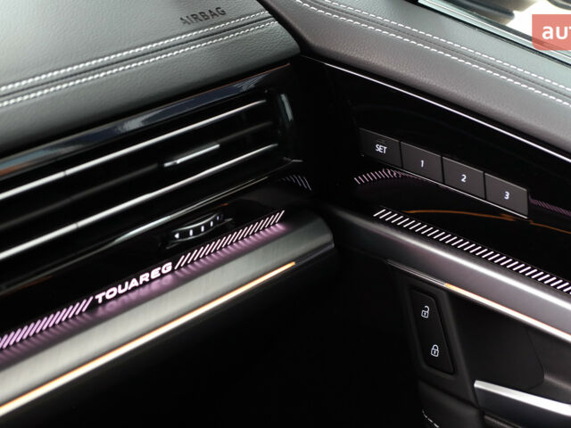 Фольксваген Туарег, объемом двигателя 2.97 л и пробегом 0 тыс. км за 86865 $, фото 8 на Automoto.ua