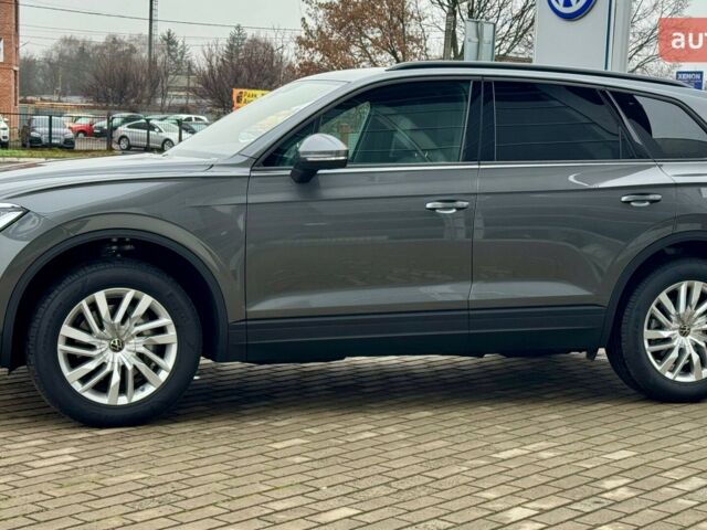 Фольксваген Туарег, объемом двигателя 2.97 л и пробегом 0 тыс. км за 68500 $, фото 10 на Automoto.ua